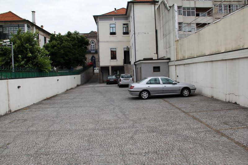 Portucalense Bed and Breakfast OOporto Esterno foto