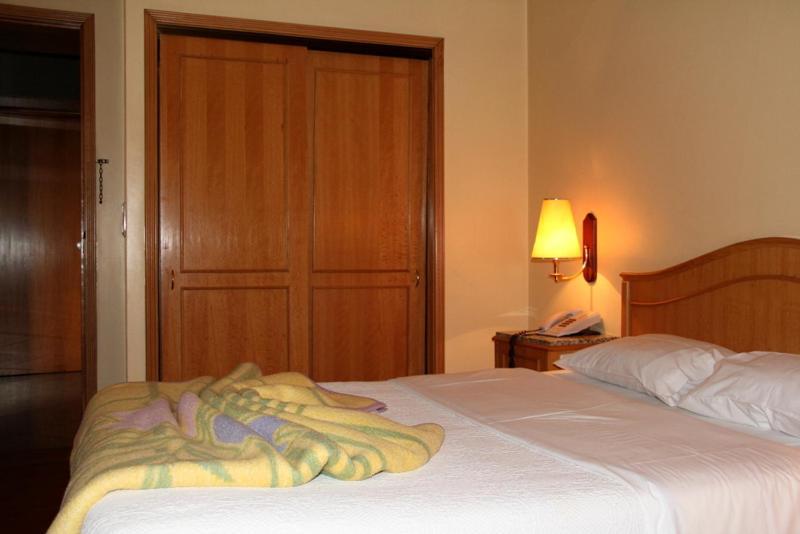 Portucalense Bed and Breakfast OOporto Esterno foto